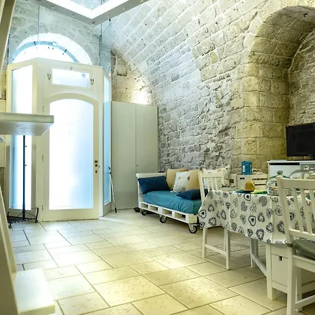 Donna Isabella Bed & Breakfast 4*